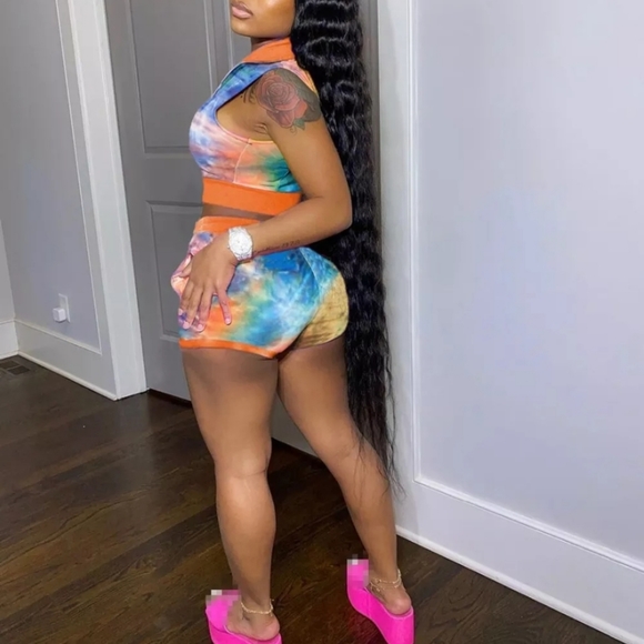 2 piece shorts set - Picture 2 of 3